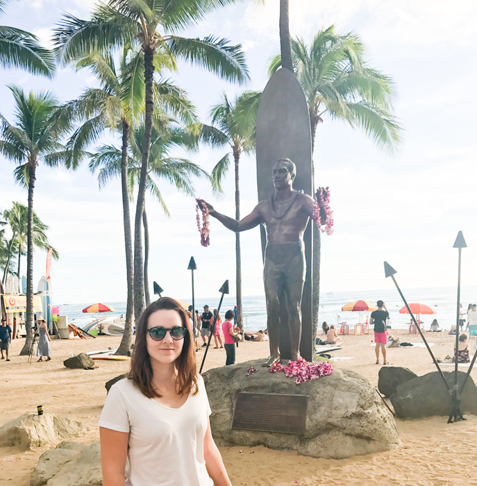 Estatua del surfista Duke Paoa Kahanamoku