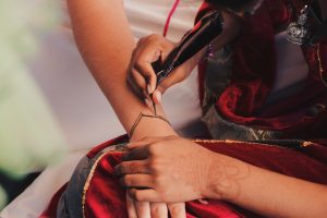 Artista de la henna